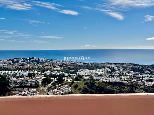 3 sypialnia Penthouse na sprzedaż w Calahonda, Mijas z basenem garażem - 498 000 € (Ref: 9471647)
