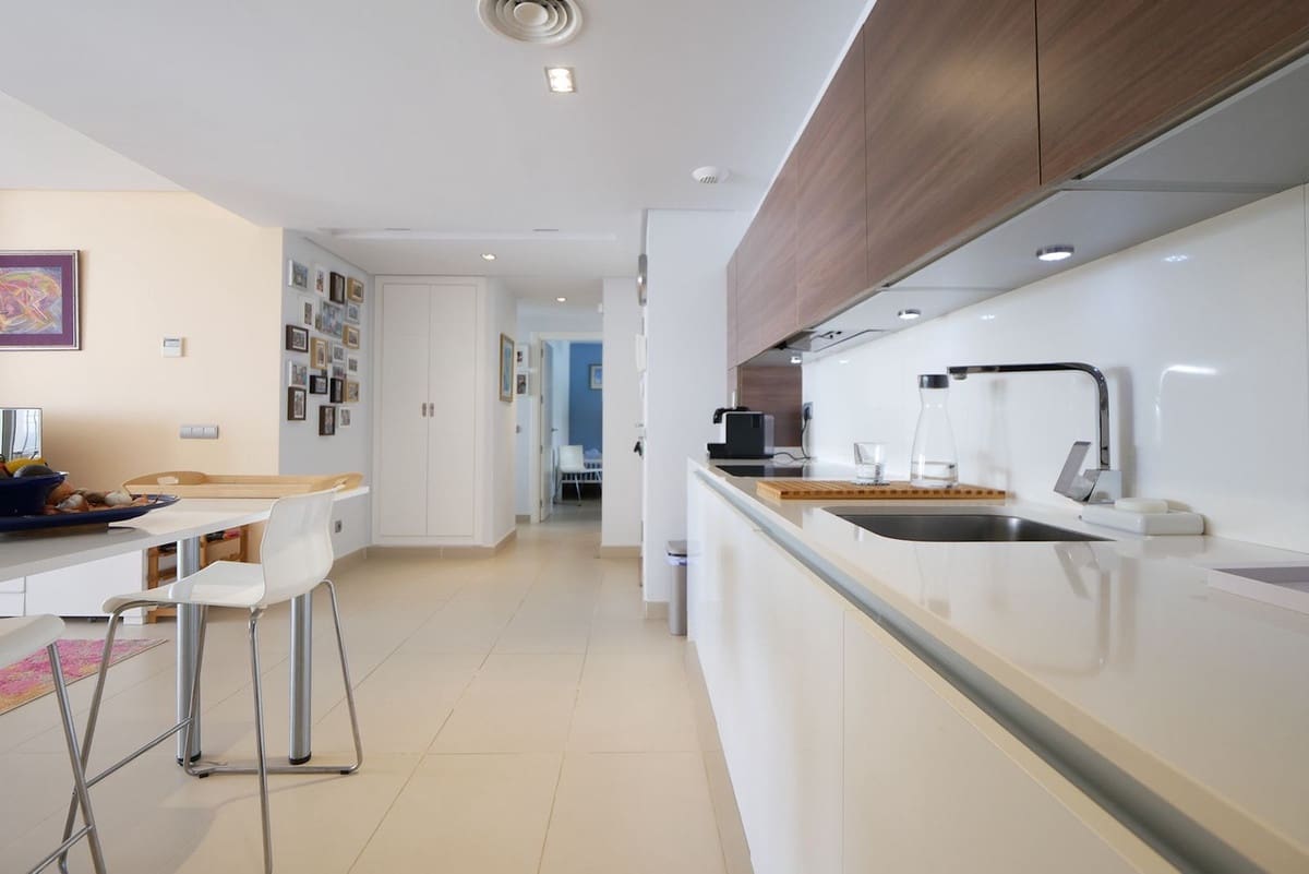 Ático de 3 habitaciones en La Mairena en venta con piscina garaje - 499.000 € (Ref: 9479075)