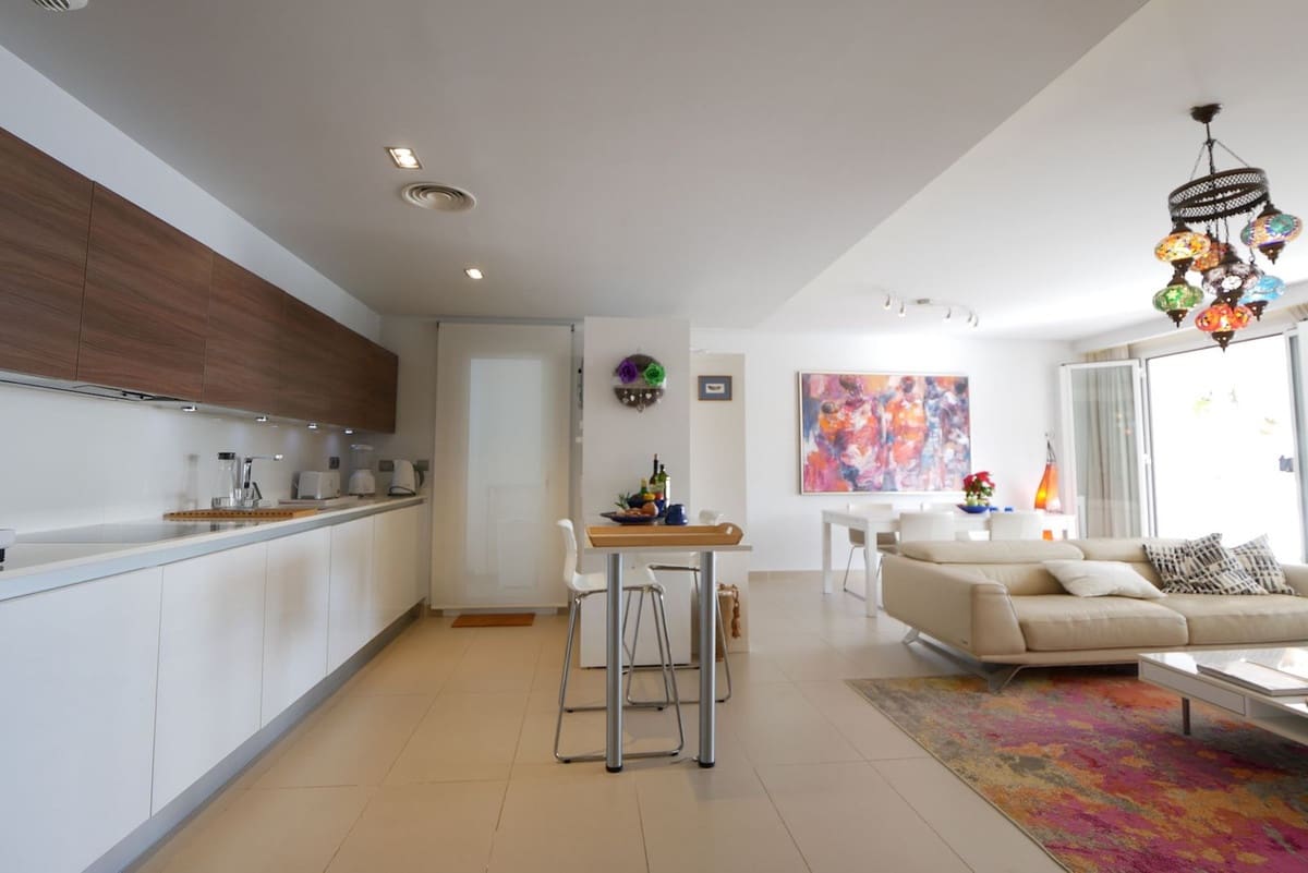 Ático de 3 habitaciones en La Mairena en venta con piscina garaje - 499.000 € (Ref: 9479075)