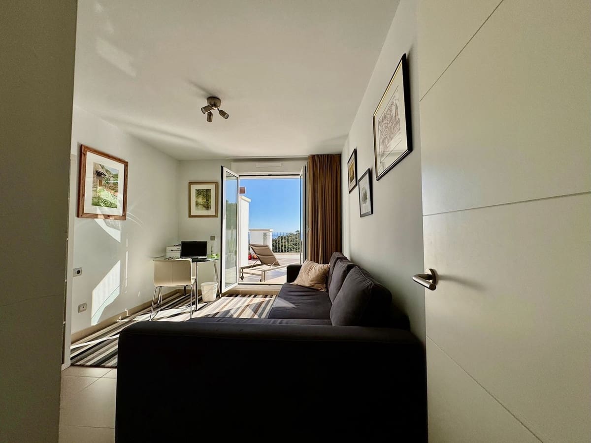 Ático de 3 habitaciones en La Mairena en venta con piscina garaje - 499.000 € (Ref: 9479075)