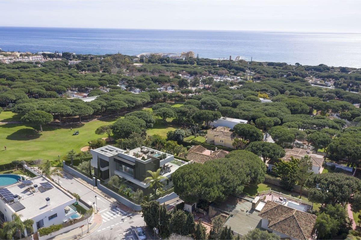 5 soverom Villa til salgs i Cabopino - € 4 275 000 (Ref: 9490078)