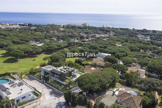 5 soverom Villa til salgs i Cabopino, Marbella med svømmebasseng garasje - € 4 275 000 (Ref: 9490078)