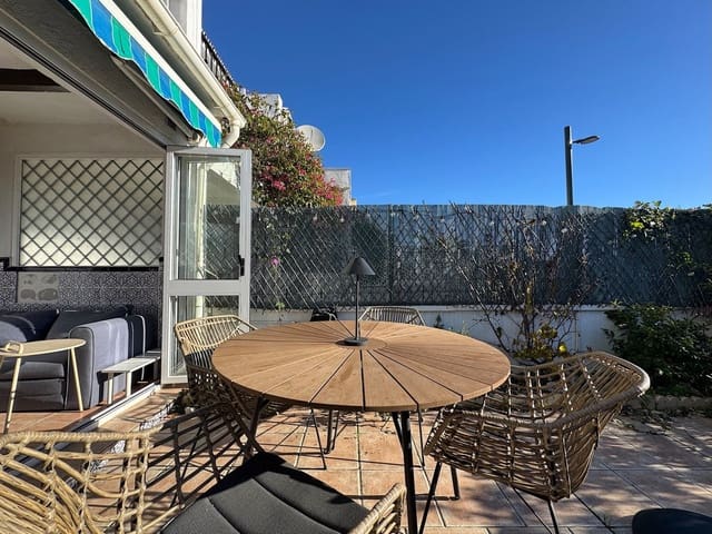 2 sovrum Hus till salu i Benalmádena pueblo, Benalmádena med pool - 373 000 € (Ref: 9494155)