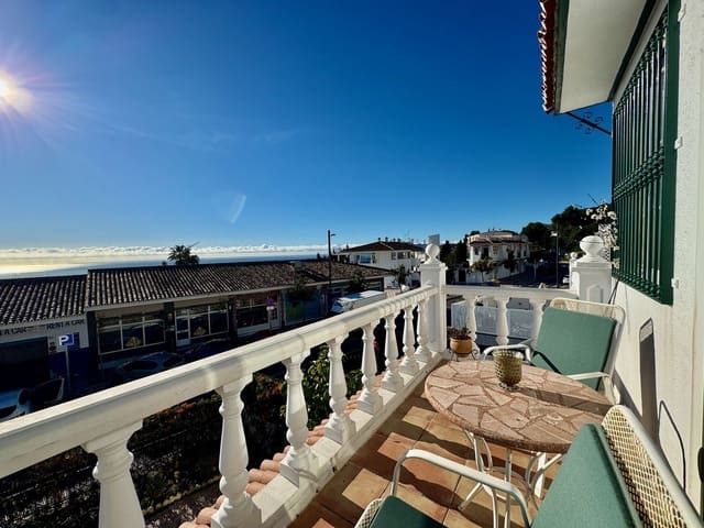 2 sovrum Hus till salu i Benalmádena pueblo, Benalmádena med pool - 373 000 € (Ref: 9494155)