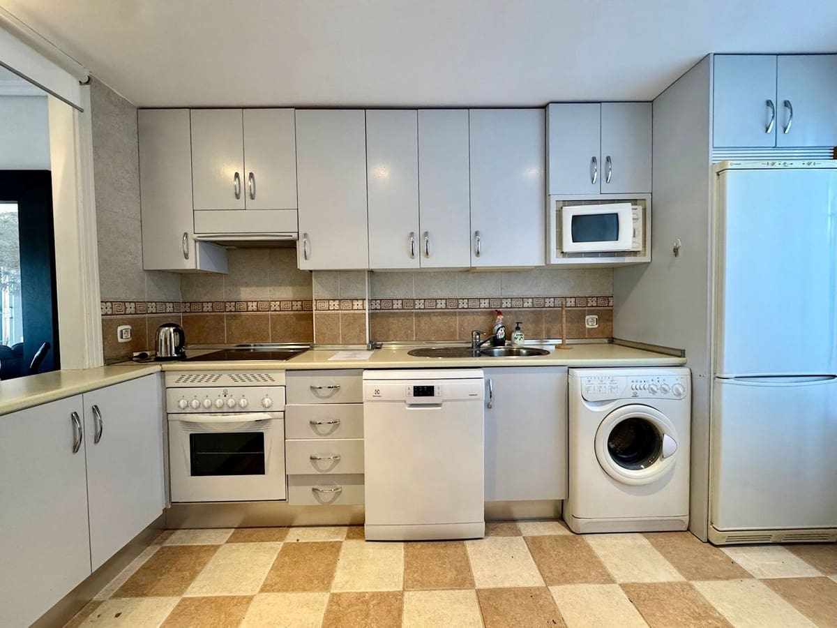 3 quarto Casa em Banda para venda em Cabopino com piscina - 529 000 € (Ref: 9499632)