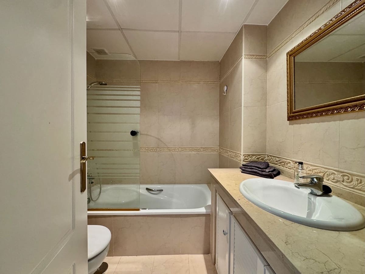 3 quarto Casa em Banda para venda em Cabopino com piscina - 529 000 € (Ref: 9499632)