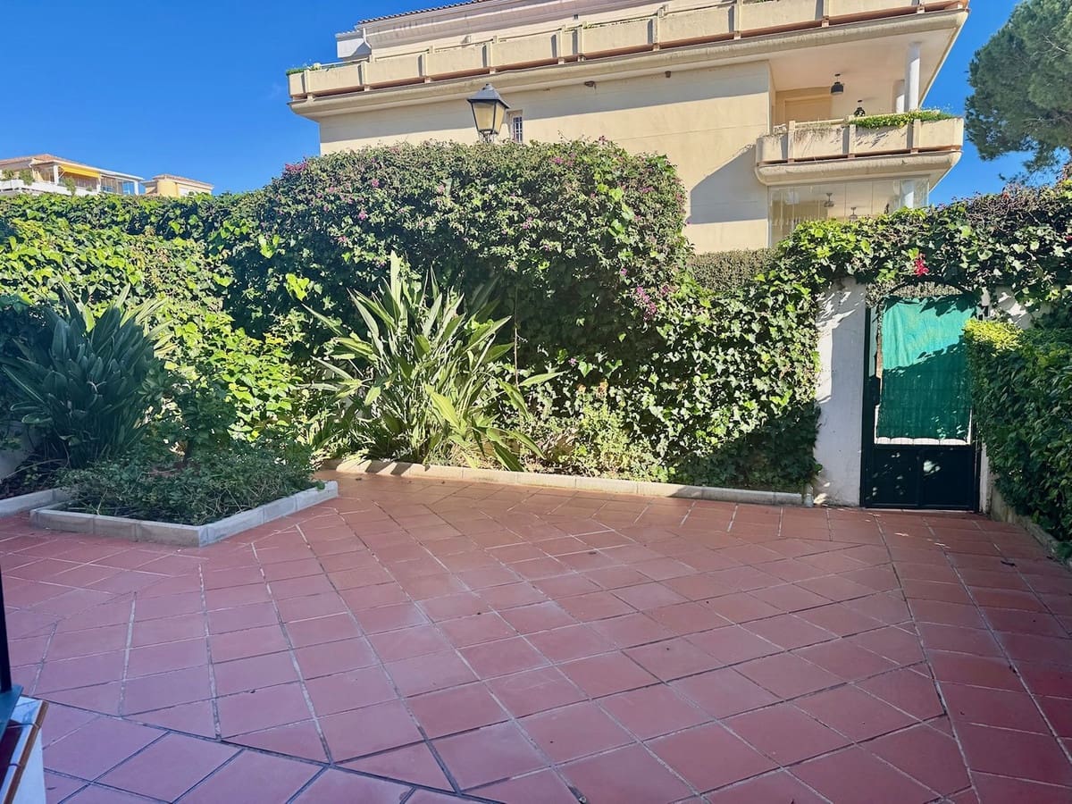 3 quarto Casa em Banda para venda em Cabopino com piscina - 529 000 € (Ref: 9499632)