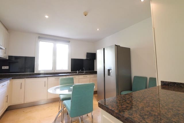 2 chambre Appartement à vendre à Riviera del Sol, Mijas avec piscine garage - 349 000 € (Ref: 9516473)