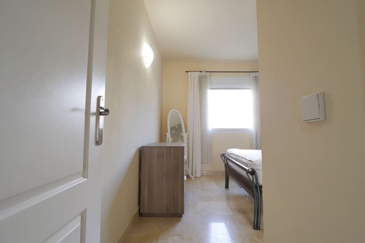 2 sypialnia Apartament na sprzedaż w Riviera del Sol z basenem garażem - 349 000 € (Ref: 9516473)