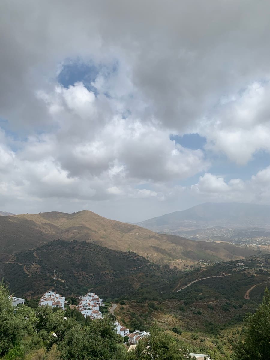 3 soveværelse Byhus til salg i La Mairena med swimmingpool garage - € 599.000 (Ref: 9523589)