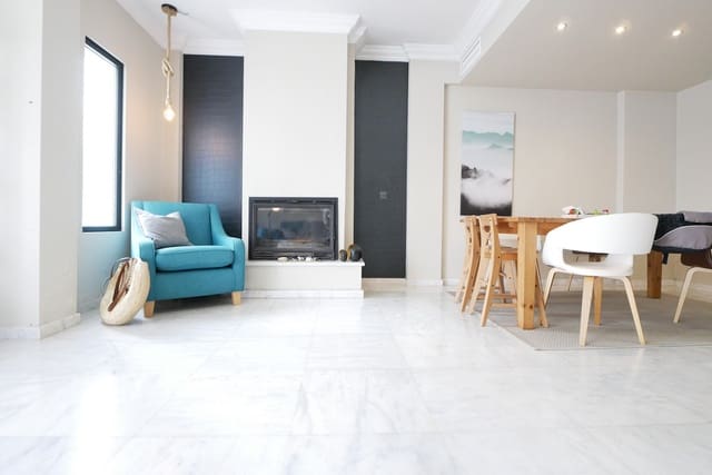 3 bedroom Townhouse for rent in La Mairena, Ojen with pool garage - € 2,200 (Ref: 9523590)