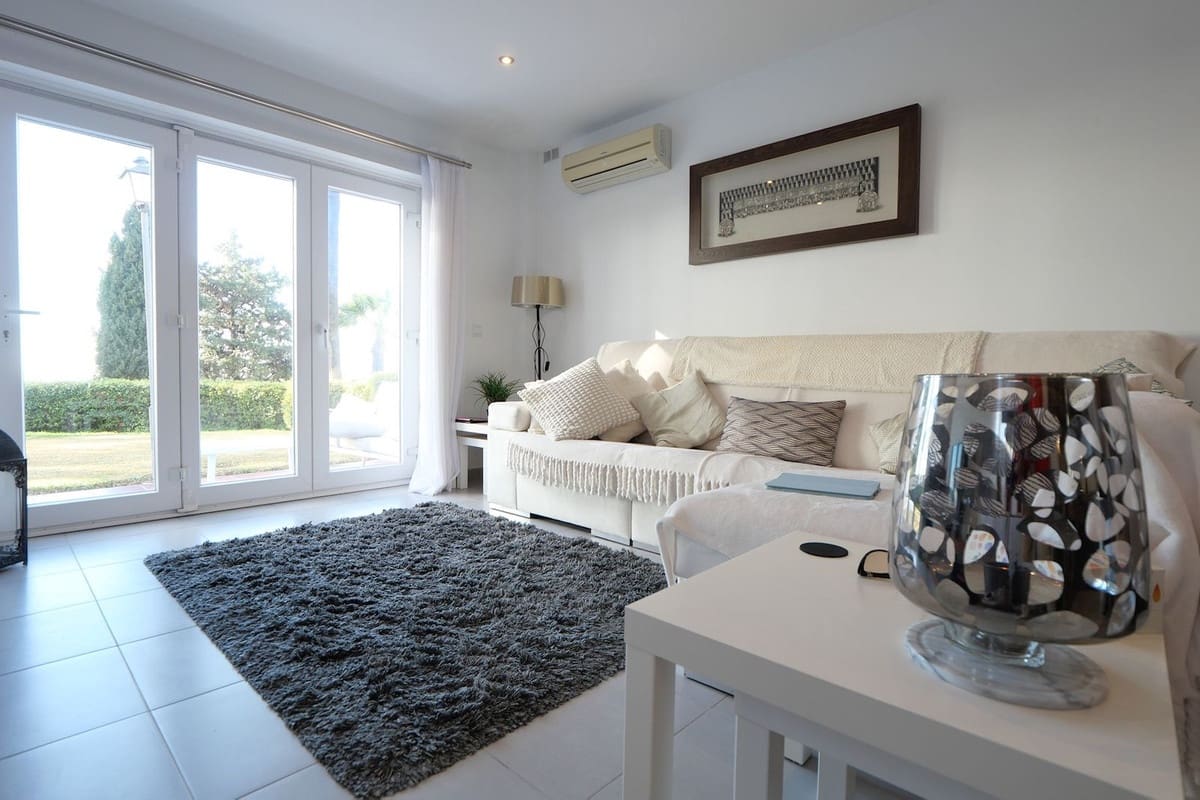 2 makuuhuone Huoneisto myytävänä paikassa Calahonda mukana uima-altaan - 349 000 € (Ref: 9547412)