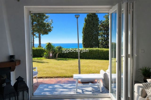 Apartamento de 2 habitaciones en Calahonda, Mijas en venta con piscina garaje - 348.000 € (Ref: 9547412)