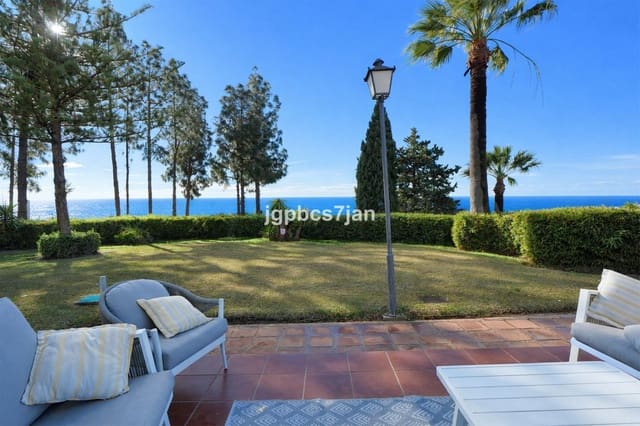Apartamento de 2 habitaciones en Calahonda, Mijas en venta con piscina garaje - 348.000 € (Ref: 9547412)