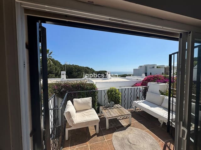 3 chambre Maison de Ville à vendre à Cabopino, Marbella avec piscine - 549 000 € (Ref: 9557440)