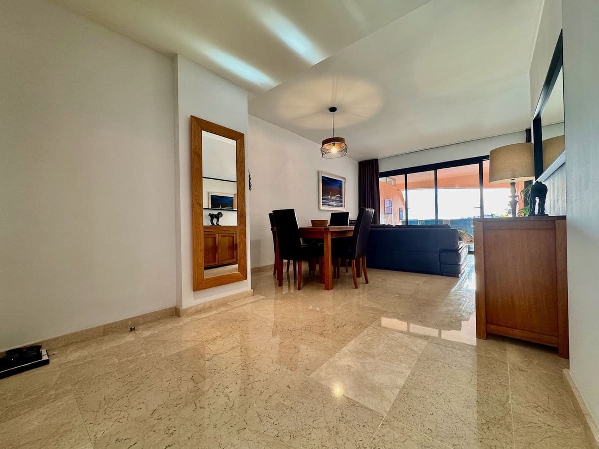 2 bedroom Apartment for sale in Calahonda with pool garage - € 339,900 (Ref: 9659809)