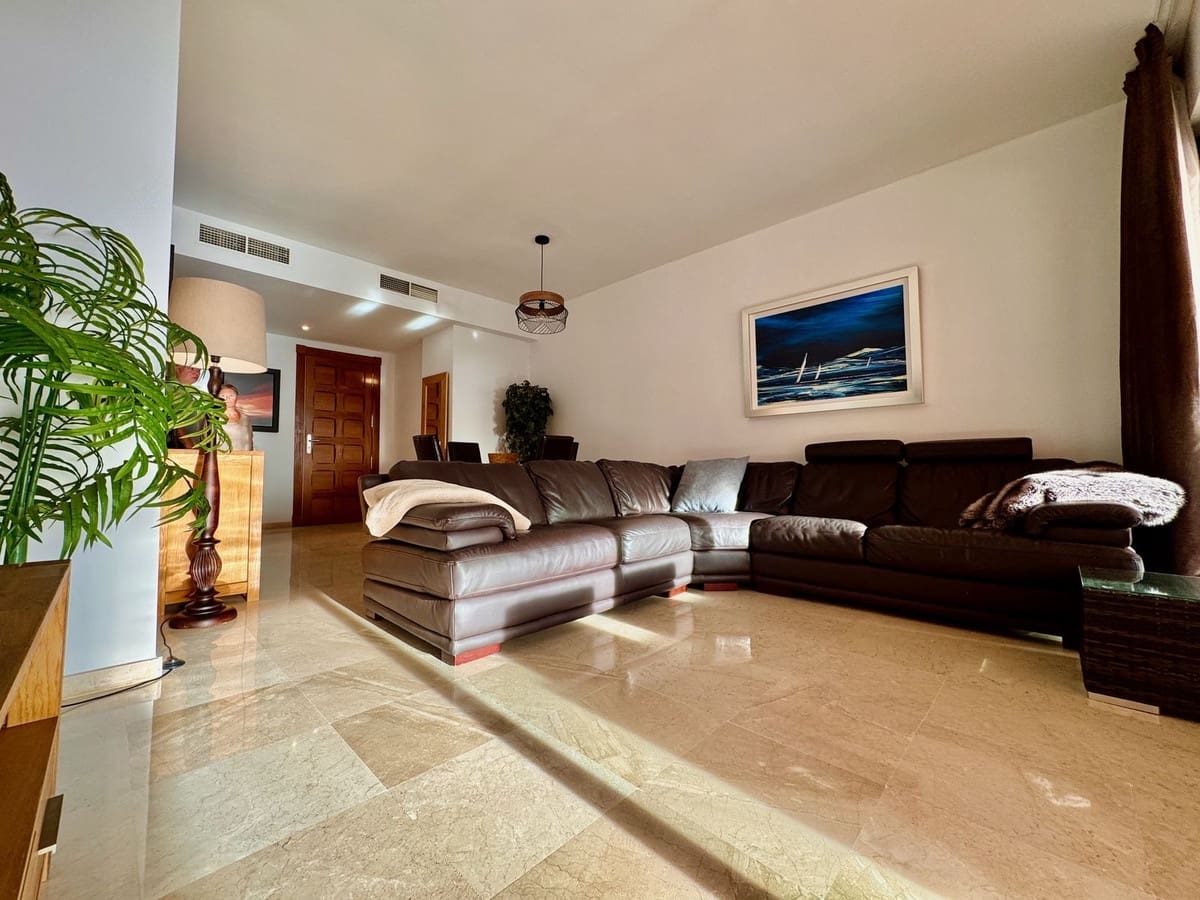 2 camera da letto Appartamento in vendita in Calahonda con piscina garage - 339.900 € (Rif: 9659809)