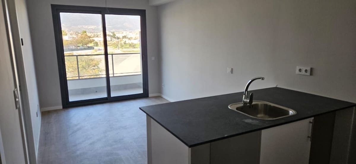 1 soveværelse Lejlighed til salg i Las Lagunas de Mijas med swimmingpool garage - € 255.000 (Ref: 9665632)