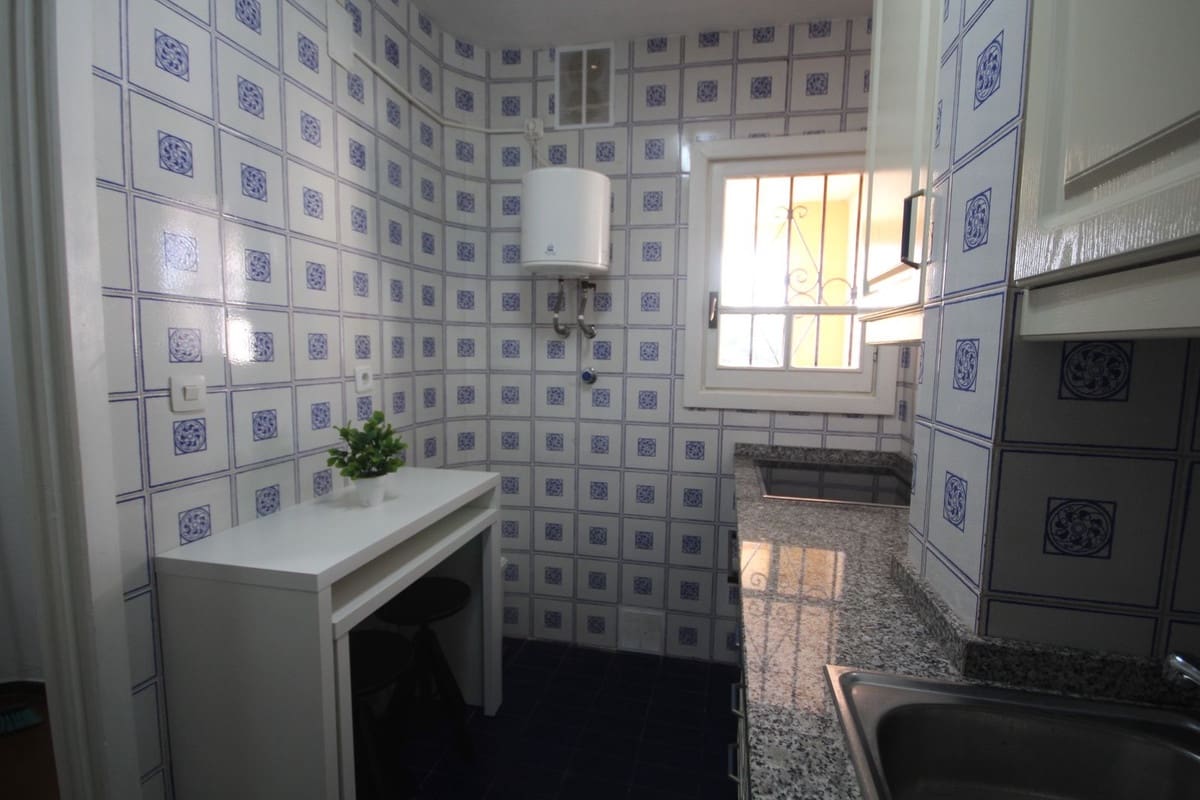 1 bedroom Apartment for sale in Cabopino with pool - € 415,000 (Ref: 9672124)