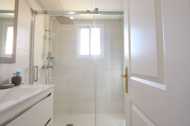 2 makuuhuone Huoneisto myytävänä paikassa Calahonda, Mijas mukana uima-altaan - 349 900 € (Ref: 9673765)