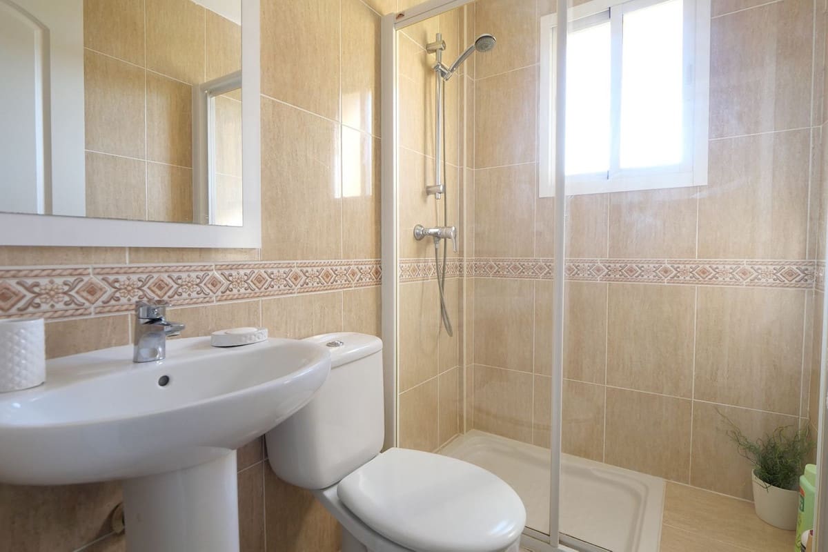 2 makuuhuone Huoneisto myytävänä paikassa Calahonda mukana uima-altaan - 349 900 € (Ref: 9673765)