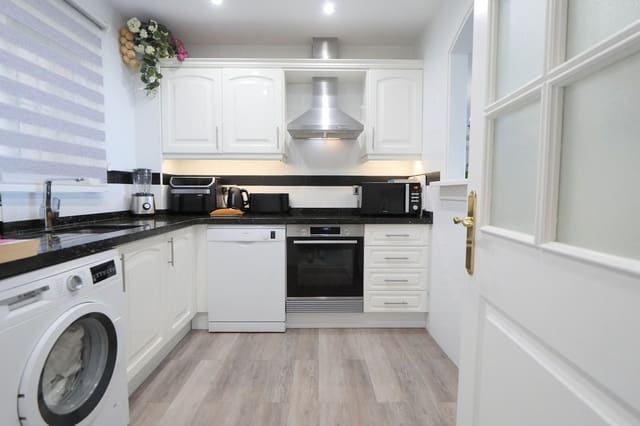 2 chambre Appartement à vendre à Calahonda, Mijas avec piscine - 349 900 € (Ref: 9673765)