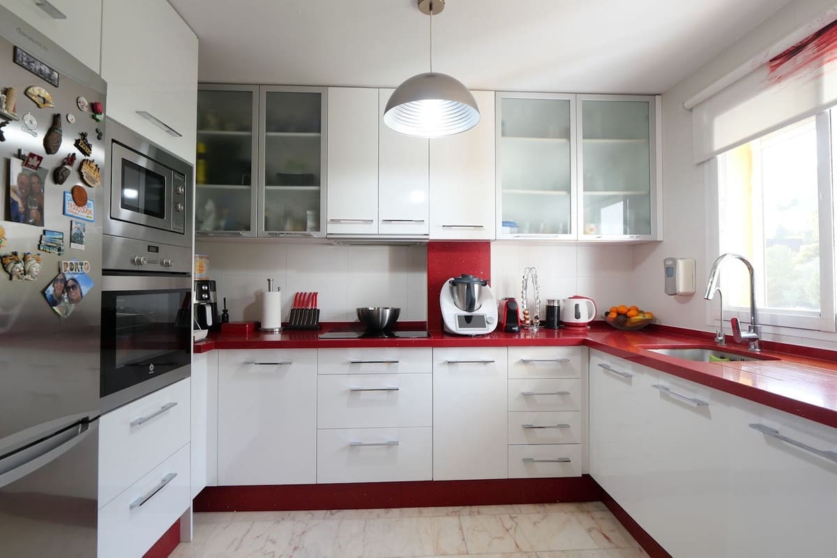3 makuuhuone Kattohuoneisto myytävänä paikassa Benalmadena mukana uima-altaan 
autotalli - 649 000 € (Ref: 9673770)