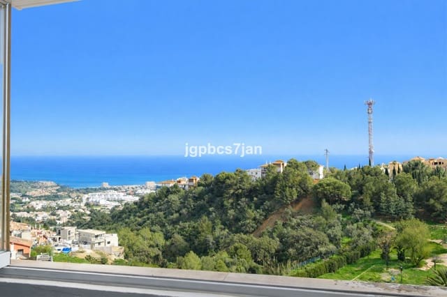 3 chambre Penthouse à vendre à Benalmádena avec piscine garage - 595 000 € (Ref: 9673770)