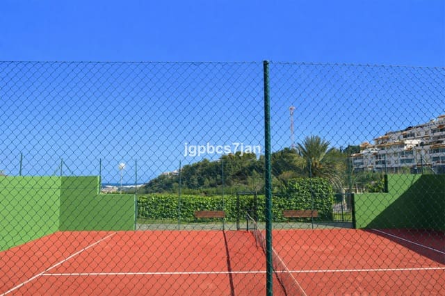 3 chambre Penthouse à vendre à Benalmádena avec piscine garage - 595 000 € (Ref: 9673770)