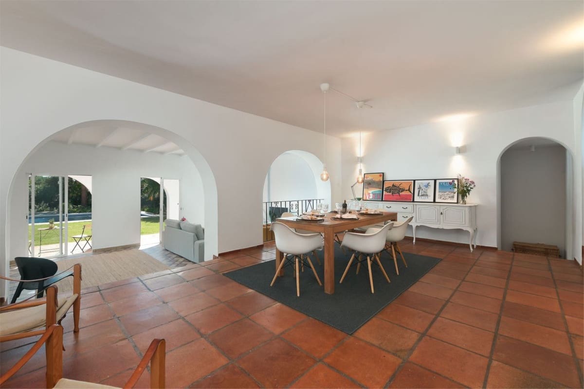3 quarto Moradia para venda em Cabopino - 1 299 999 € (Ref: 9682204)