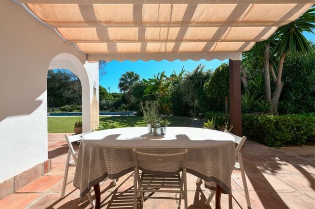3 soverom Villa til salgs i Cabopino, Marbella - € 1 299 999 (Ref: 9682204)