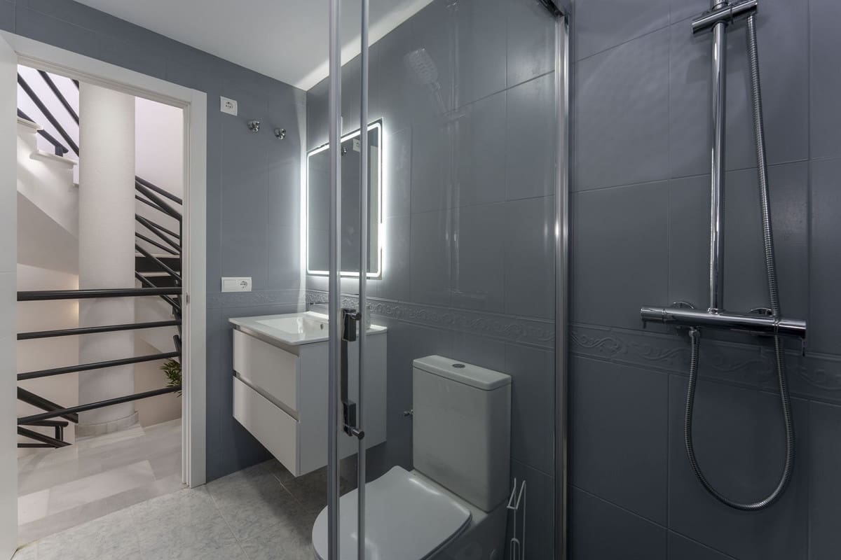 3 bedroom Townhouse for sale in Cabopino with pool - € 695,000 (Ref: 9697757)