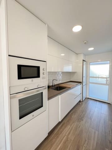 2 soverom Kjedet enebolig til salgs i Cabopino, Marbella med svømmebasseng - € 359 000 (Ref: 9697827)