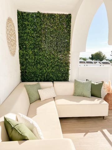 2 soverom Kjedet enebolig til salgs i Cabopino, Marbella med svømmebasseng - € 359 000 (Ref: 9697827)