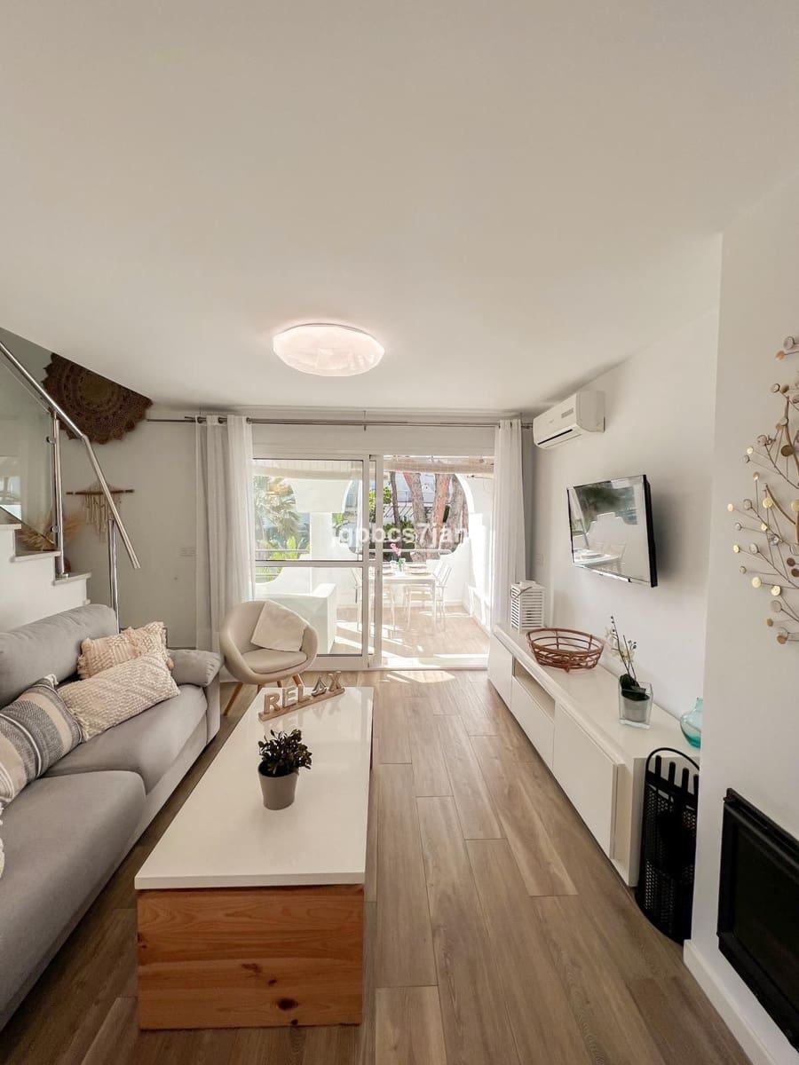 2 sypialnia Dom blizniak na sprzedaż w Cabopino z basenem - 359 000 € (Ref: 9697827)