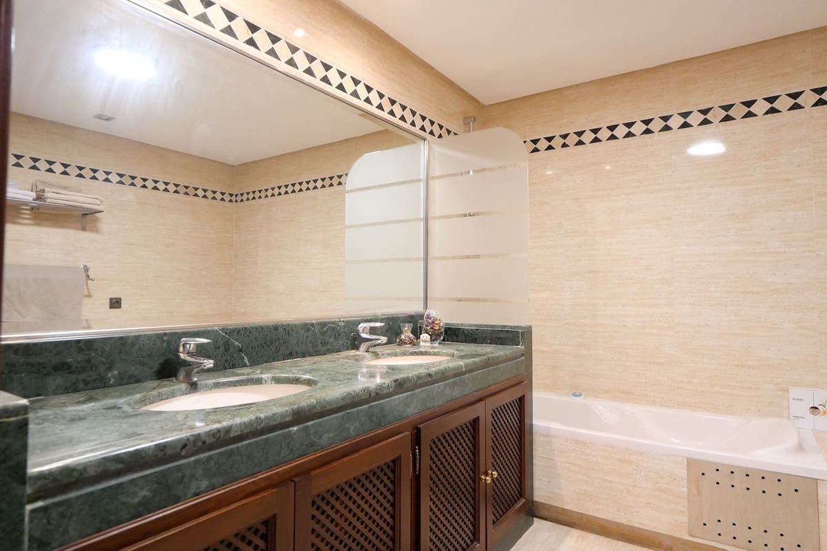 2 quarto Apartamento para venda em La Mairena com piscina garagem - 399 000 € (Ref: 9721044)