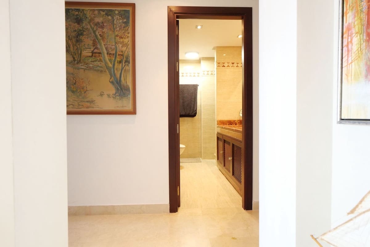 2 bedroom Apartment for sale in La Mairena with pool garage - € 399,000 (Ref: 9721044)