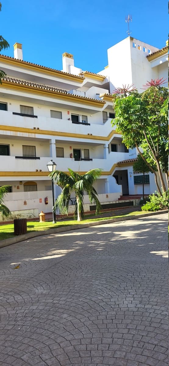 Garage for sale in La Cala de Mijas - € 14,000 (Ref: 9757600)