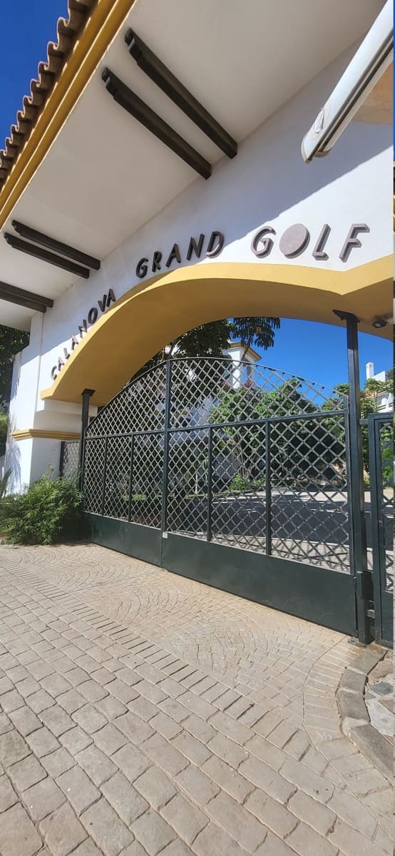 Garage for sale in La Cala de Mijas - € 14,000 (Ref: 9757600)