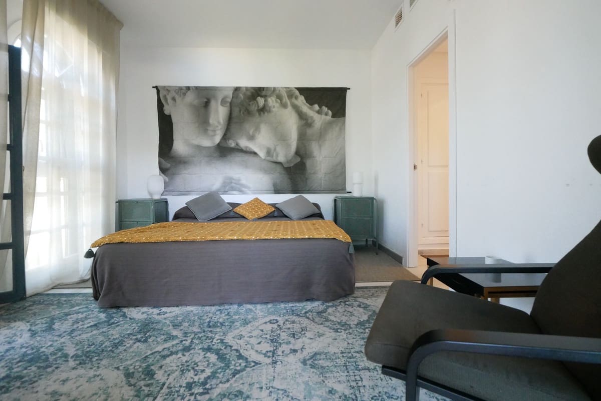 3 soveværelse Lejlighed til salg i Cabopino med swimmingpool garage - € 850.000 (Ref: 9802793)