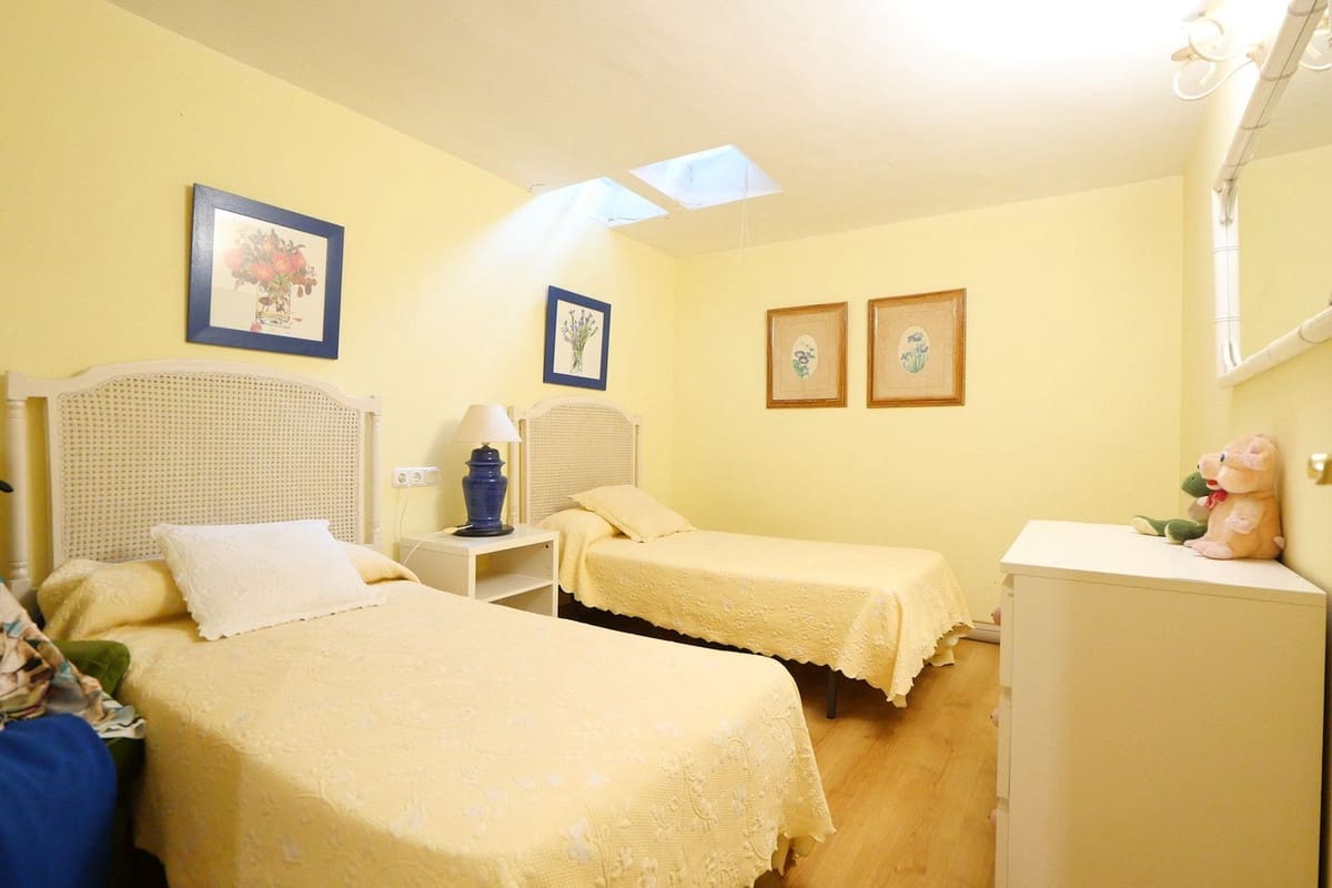 5 camera da letto Casa in vendita in Cabopino con piscina garage - 943.000 € (Rif: 9827644)