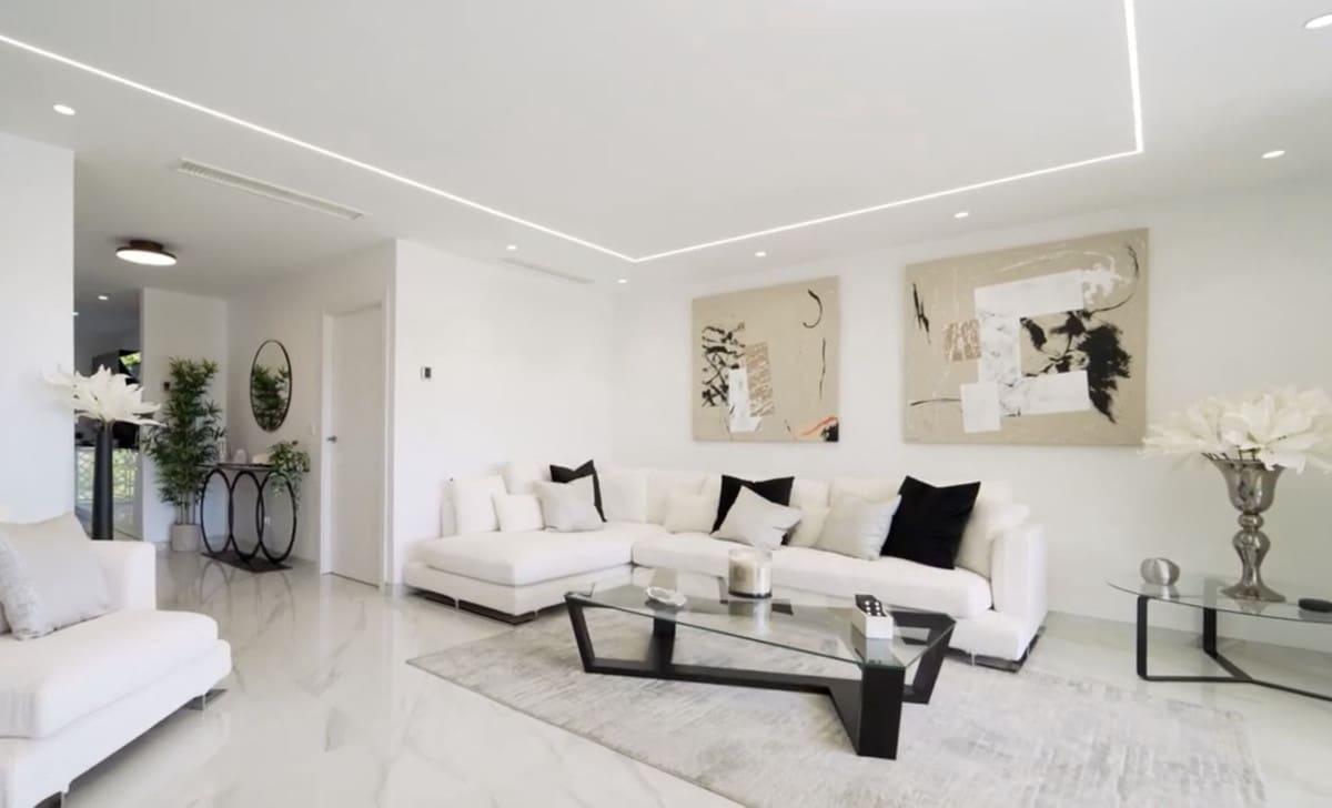 3 soveværelse Lejlighed til salg i Cabopino med swimmingpool garage - € 1.499.000 (Ref: 9848073)