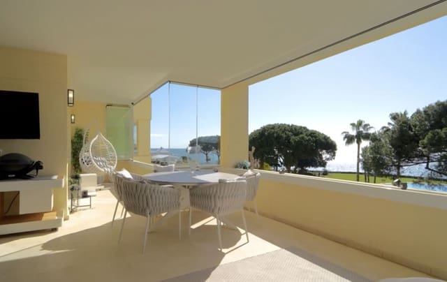 3 soveværelse Lejlighed til salg i Cabopino, Marbella med swimmingpool garage - € 1.499.000 (Ref: 9848073)