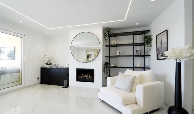 3 soveværelse Lejlighed til salg i Cabopino, Marbella med swimmingpool garage - € 1.499.000 (Ref: 9848073)
