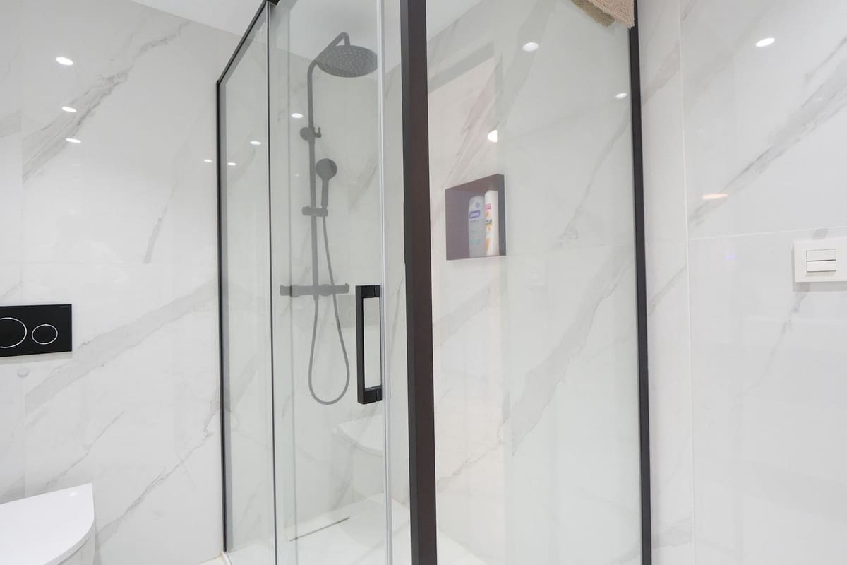 3 bedroom Apartment for sale in Cabopino with pool garage - € 1,350,000 (Ref: 9848073)