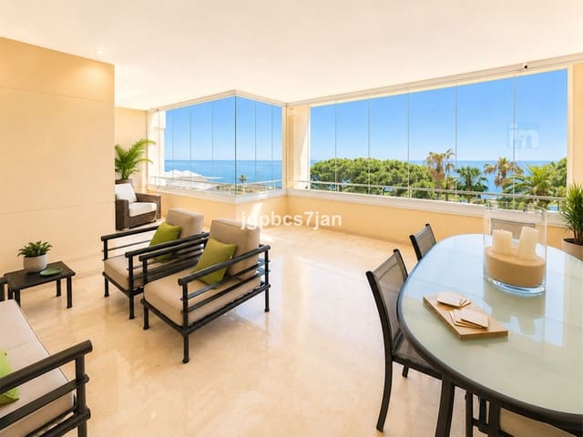 2 makuuhuone Huoneisto myytävänä paikassa Cabopino, Marbella mukana uima-altaan 
autotalli - 925 000 € (Ref: 9895260)