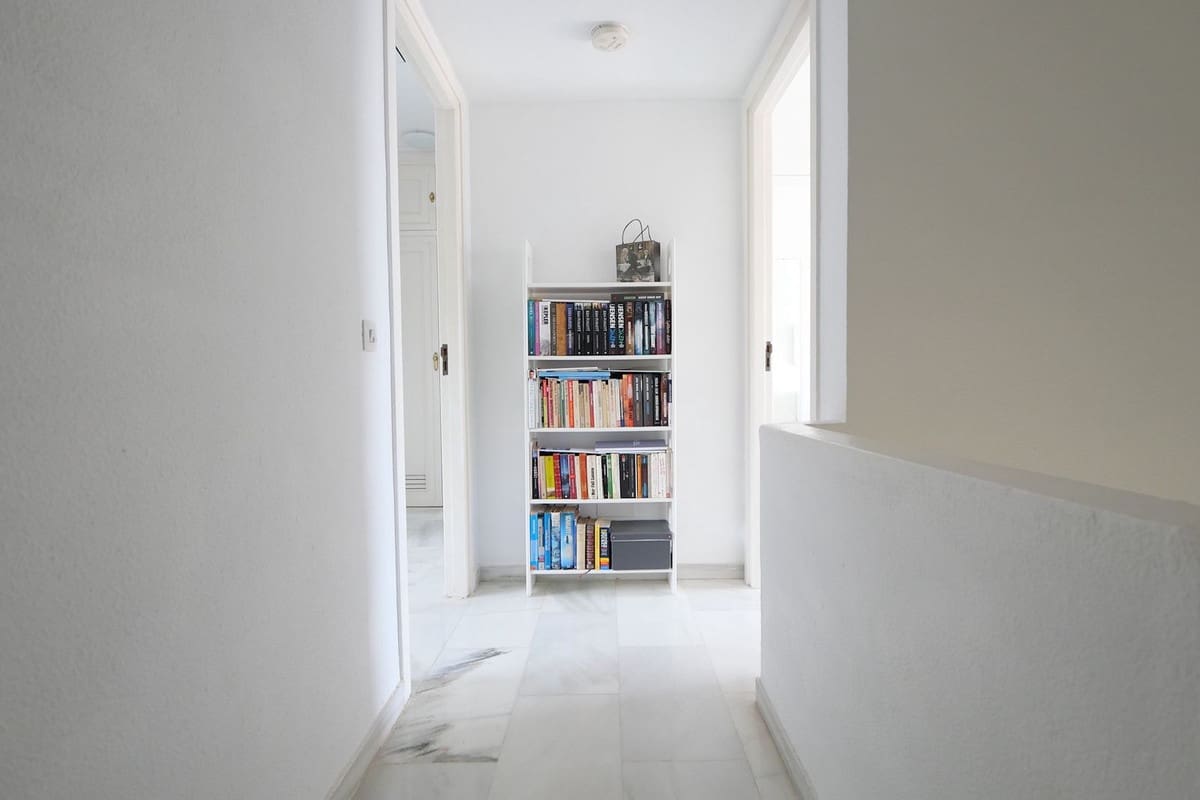 3 sypialnia Dom blizniak na sprzedaż w Cabopino z basenem garażem - 859 900 € (Ref: 9922919)