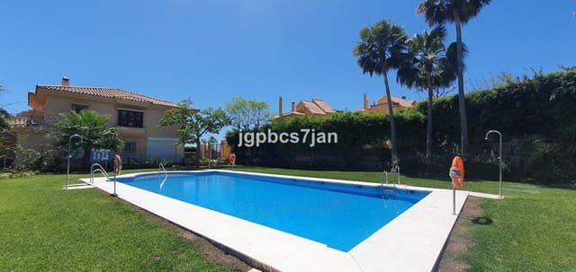 4 sypialnia Dom blizniak na sprzedaż w Riviera del Sol, Mijas z basenem garażem - 620 000 € (Ref: 9950801)