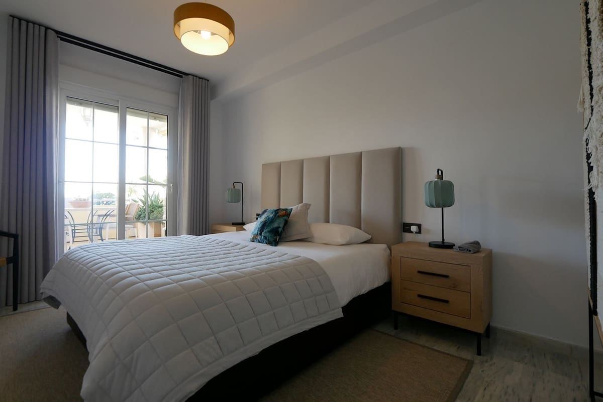 3 Zimmer Apartment zu verkaufen in Cabopino mit Pool Garage - 598.900 € (Ref: 9965790)