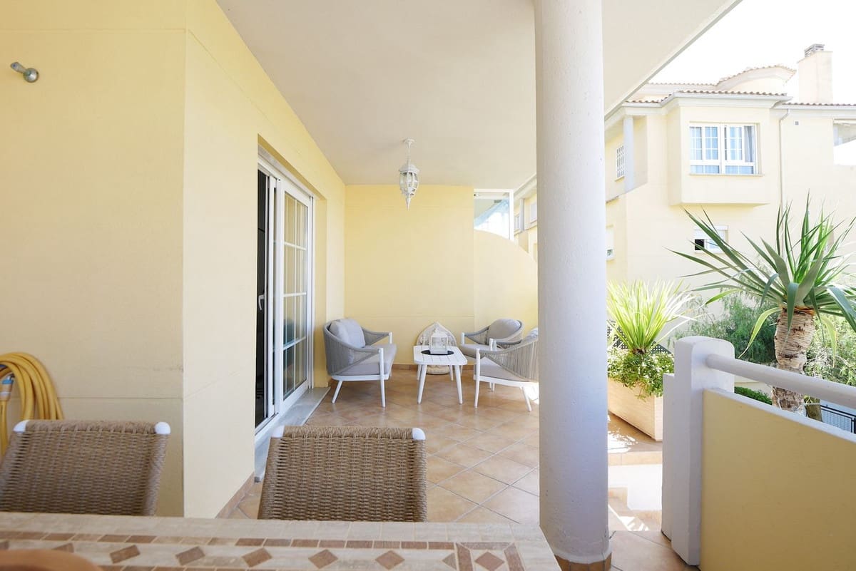 3 Zimmer Apartment zu verkaufen in Cabopino mit Pool Garage - 598.900 € (Ref: 9965790)